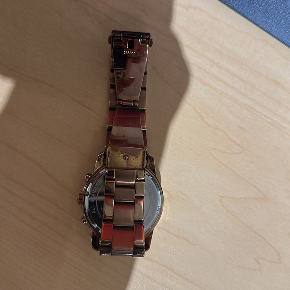 Michael Kors MK5727 Women's Mercer Rose Gold-Tone Stainless Steel Chronograph - Picture 2 of 3